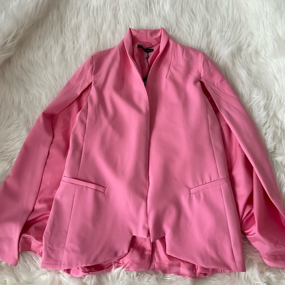 🛑🛑🛑🌸SHAWL COLLAR CAPE🌸 - Picture 7 of 11